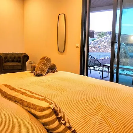 Sumendi Villa *